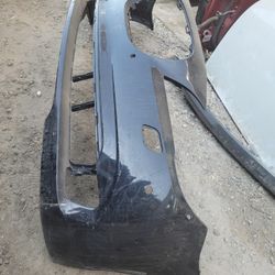 2009/11 Bmw 750 Front Bumper Cover