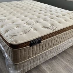 Queen Organic Cloud Edition Europillow Top 12inch Matres Andboxspring!!