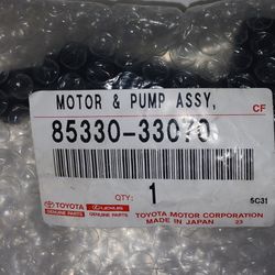 New Oem Toyota Windshield Water Pump 
