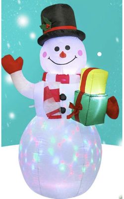 5 Ft Tall Inflatable Snowman Holding Presents With Lights Outdoor Christmas Lawn Decoration