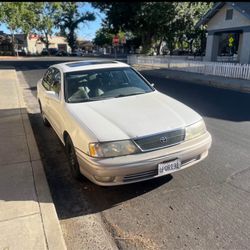1993 Toyota Avalon XLS