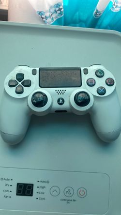PS4 DualShock Controller
