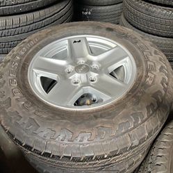 4 2022 Jeep Gladiator Wheels Bridgestone Tires 245/75/17