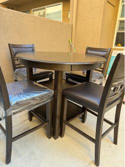 Dining set