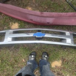 94-04 Chevy S10 Frnt Bumper And Valance & Grille