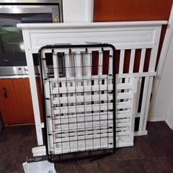 Storkcraft Mini Crib 