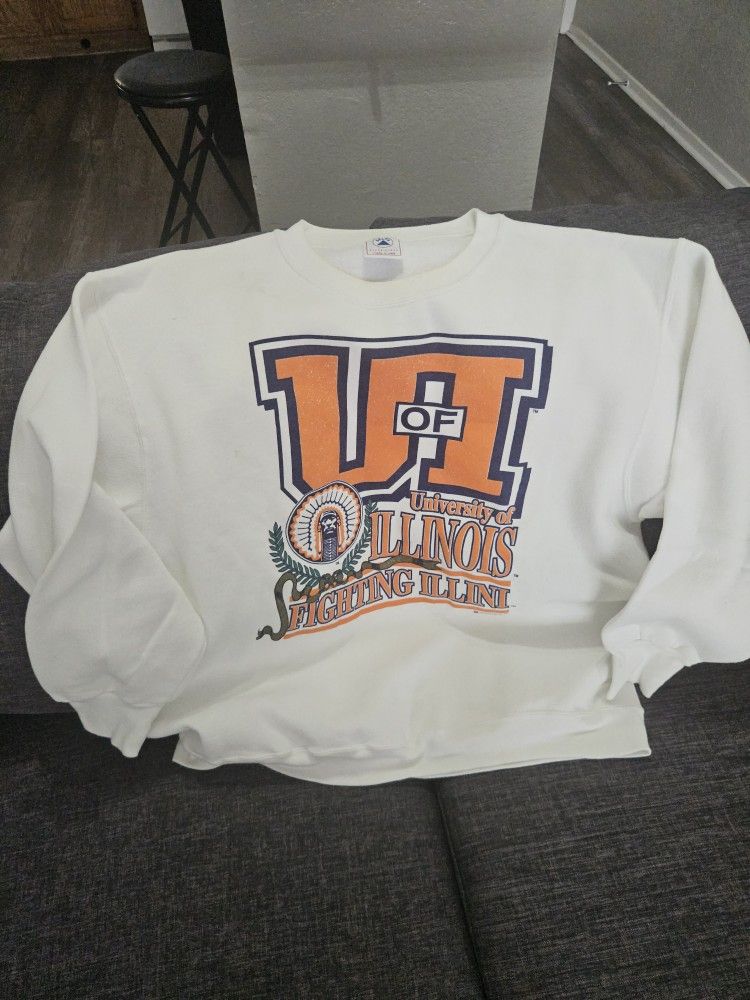 Vintage University Of Illinois Sweatshirt