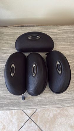 Oakley sunglasses case