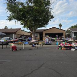 Yardsale sunday 5/3 2304 shortline ct Modesto ca