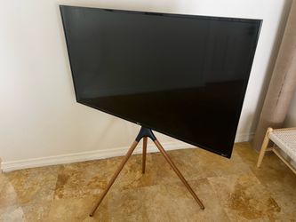 TCL Roku Smart TV