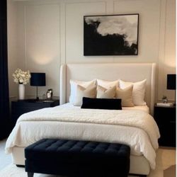 White King Bed Boucle 