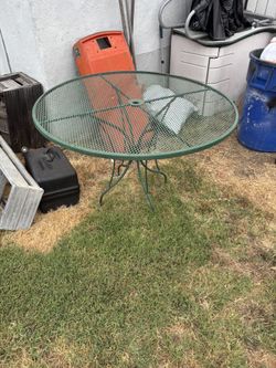 Patio table