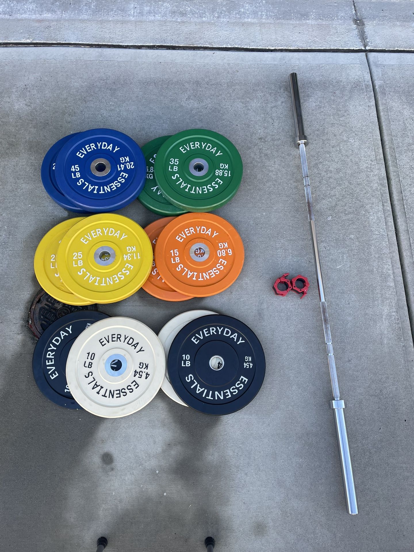 Weight set + barbell + rack