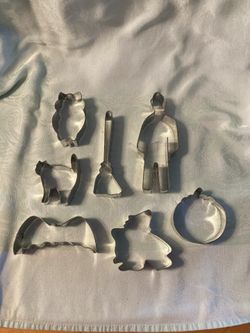 Vintage Halloween Cookie Cutters Set Of 7