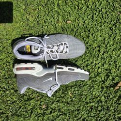 Nike Air Max TN Plus 3 Men Shoe Low Top Running Sneaker Trainer, Size 9