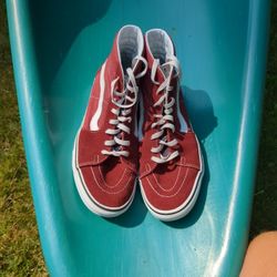 Vans hi tops suede men's 9.5, women's 11