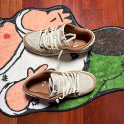 Nike Dunk Low ‘Medium Curry’