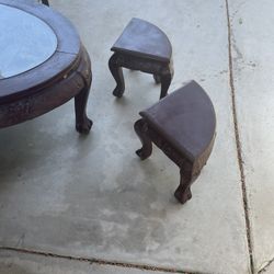 Mid 20th century Chinese Coffe Table Wit 2 Small  Nesting Stools 