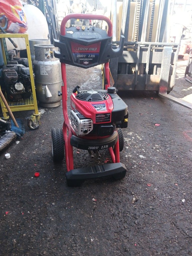 8.5 Hp Professional Pressure Washer 2800 Psi