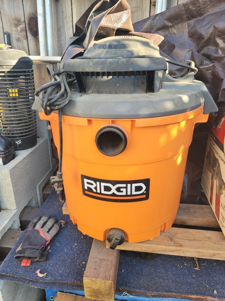 Brand New Ridgid Shop Vac 16 Gallon $85 Firm. Pickup In Oakdale