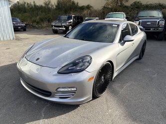 2012 Porsche Panamera