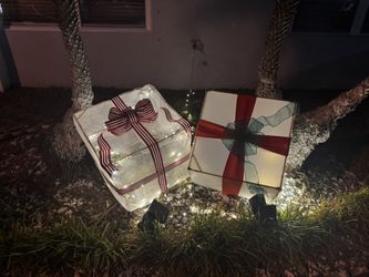 Christmas Gift Box Decorations 