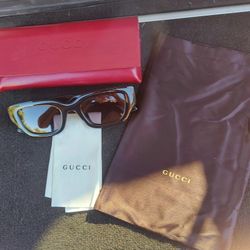 GUCCI 51 mm Cat Eye Sunglasses