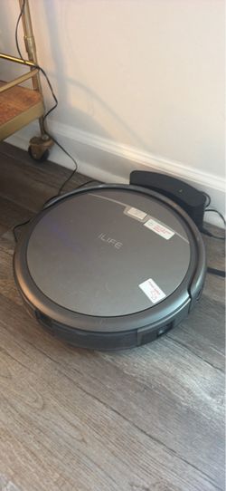 iLife A4s Robot Vacuum - Brand New