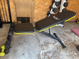 Fully Reclining Workout Bench