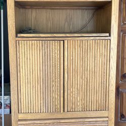 Beautiful Solid Wood  Tall Cabinet Shelf w/Drawers & Light