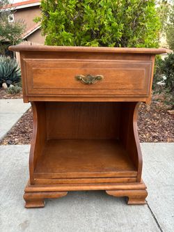 Mid Century Modern Solid Wood Antique Dresser Nightstand End Table Furniture Great Condition