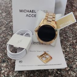 Michael Kors Access 