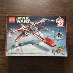 LEGO 2019 Employee Exclusive - Christmas X-Wing (contact info removed)