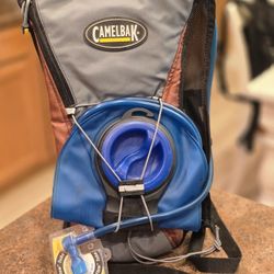 Camelbak•HydroBak NEW (ish)