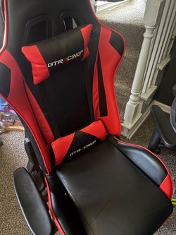 Gaming desk chair