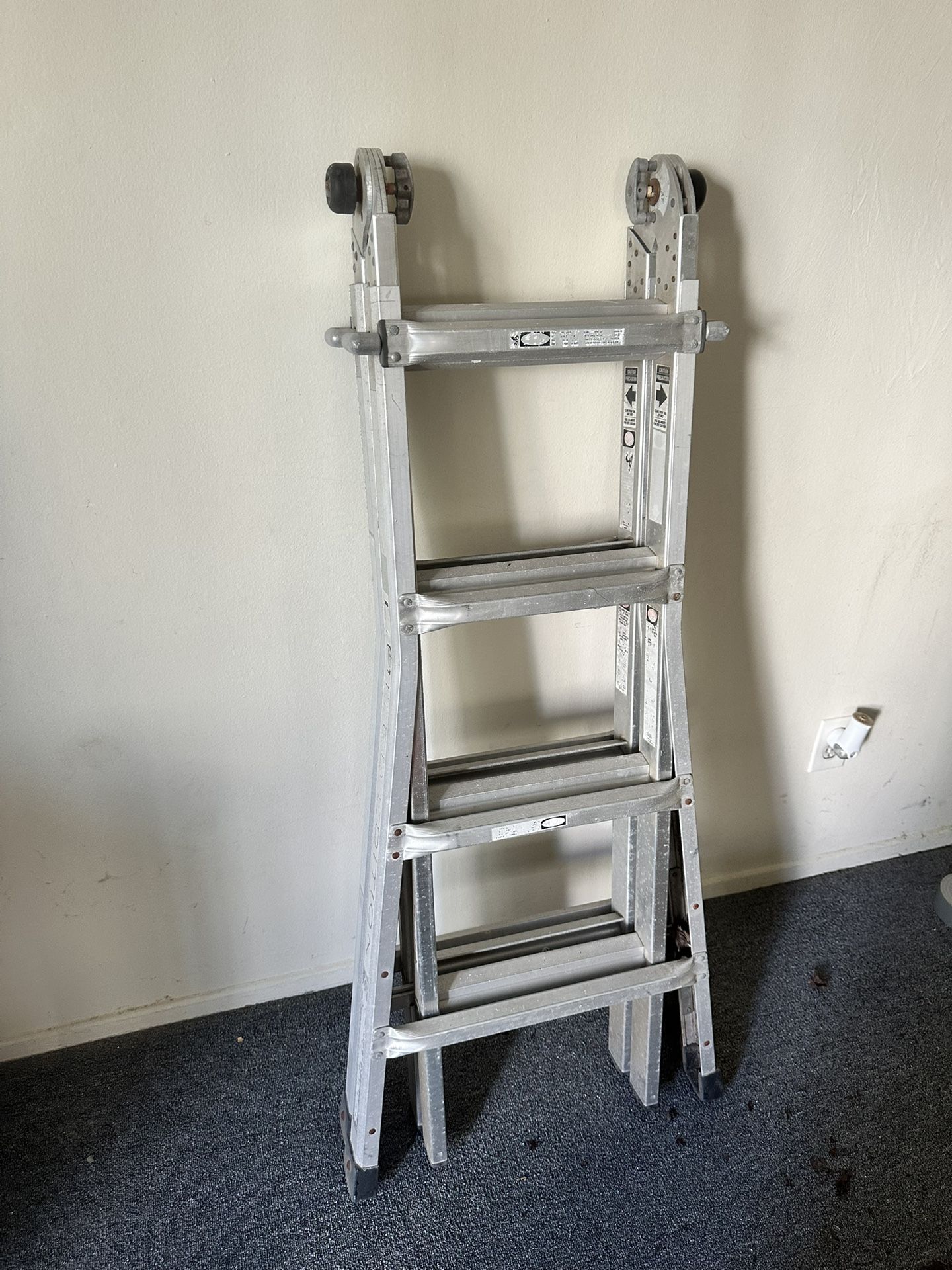 gorilla ladder 20 positions 12ft (make Me An Offer)
