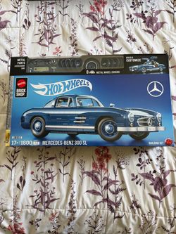 Mattel Brick Shop Hot Wheels Mercedes Benz 300 SL