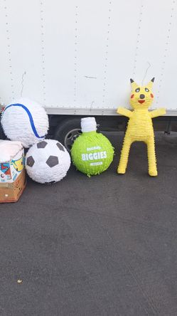 Piñatas