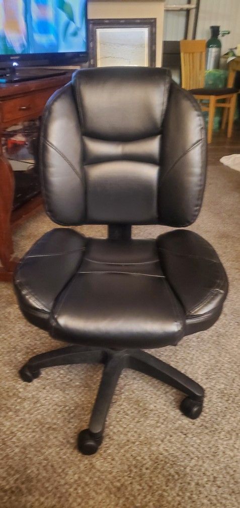 Block leather office Chair