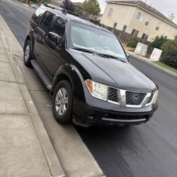 Nissan Pathfinder 