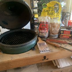 Barbecue Set: Green Egg + Table