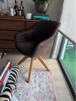 Swivel Chair