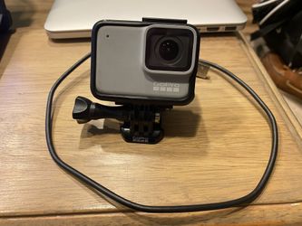 GoPro White 7 with 128 GB SD card
