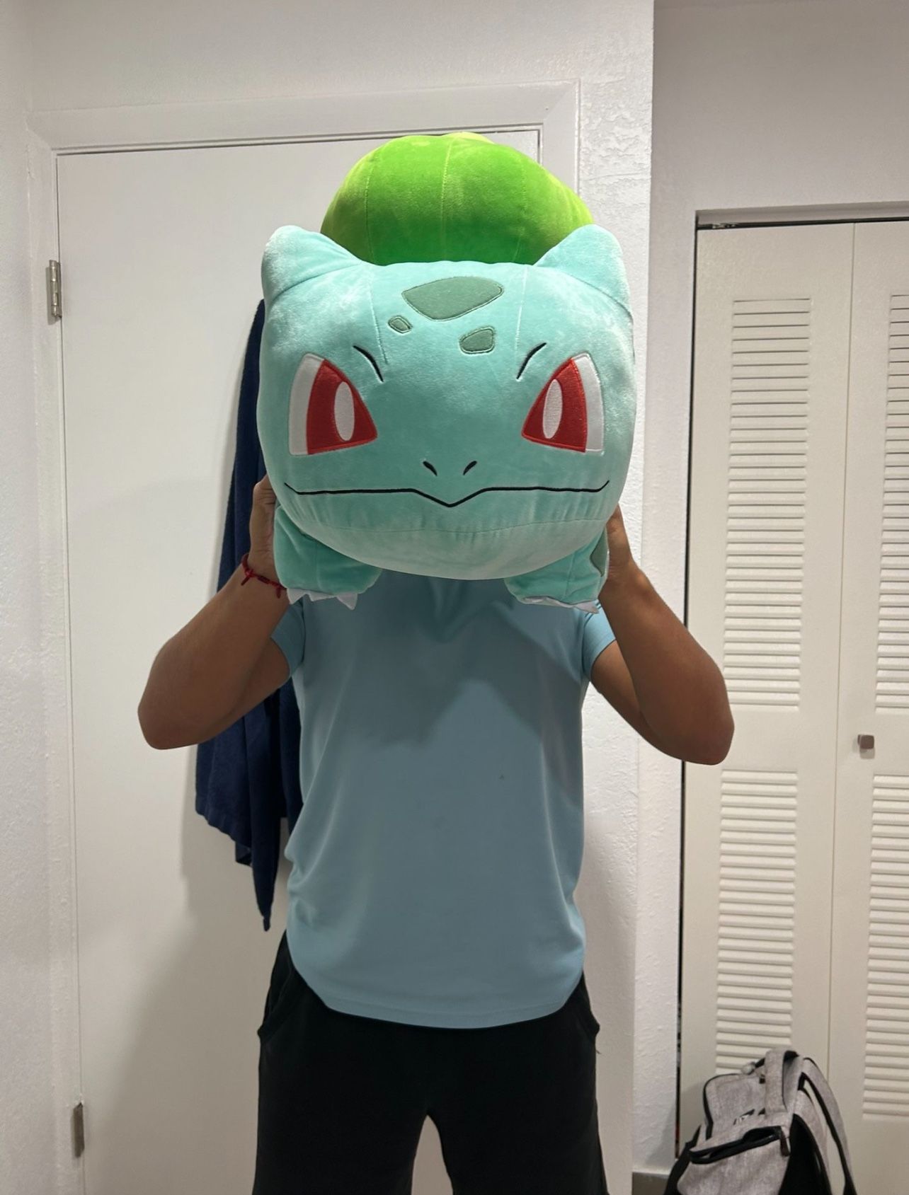 Jumbo 18” Bulbasaur Plush