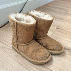 Ugg Boots , Girls Size 13