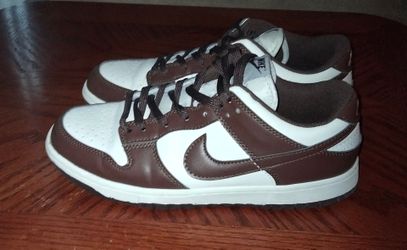 Nike Dunk Low top "CACOA WOW"( brown and white) colorway .Size 8 Men's( 9.5 Womens)
