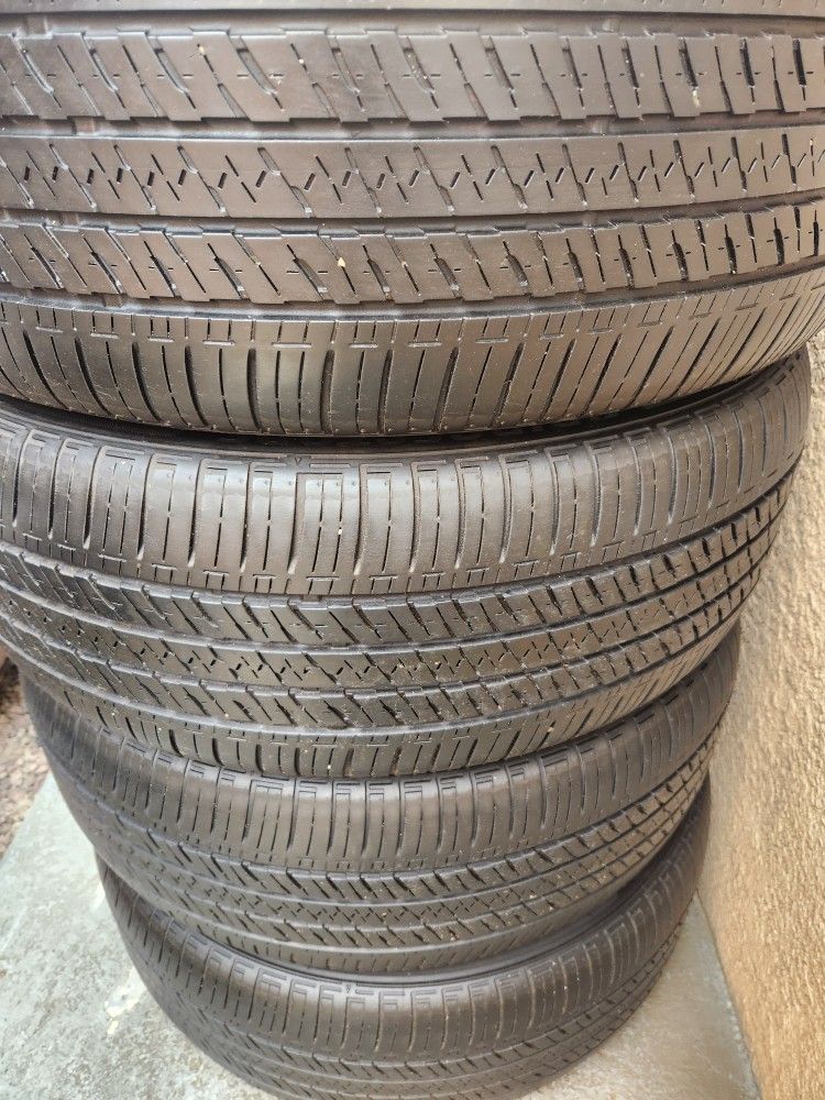4 TIRES 235/55R19