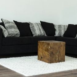 [HOT DEAL] Venus Black RAF Chaise Sectional

& Couch, sofa, loveseat,