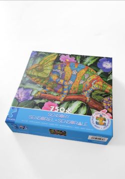 Ceaco Sensory 750-Piece Chameleon Jigsaw Puzzle