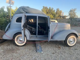 1930s Classic Car Project – Barn Find Restoration
